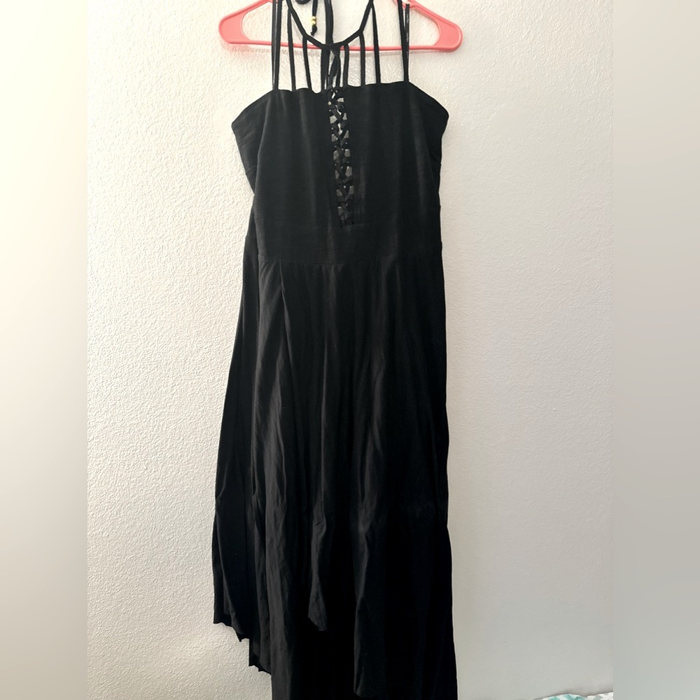 City chic never worn dress says size 22 but fits larger. Super cute with tags.